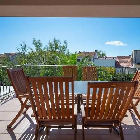 Damir-1 Apartment Crikvenica