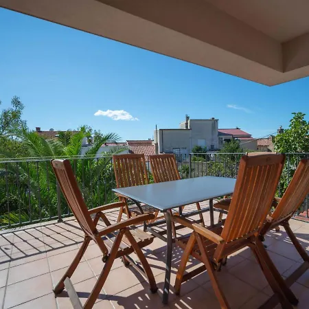 Apartment Damir-1 *